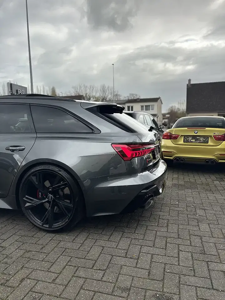 Audi RS6 - Thumbnail 7