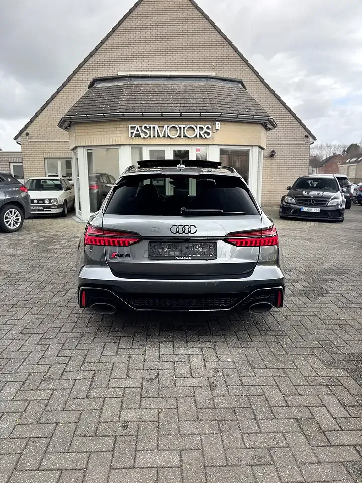 Audi RS6 - Thumbnail 8