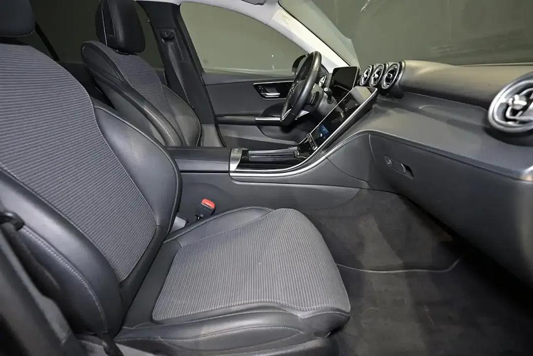 Mercedes-Benz C 200 - Thumbnail 5