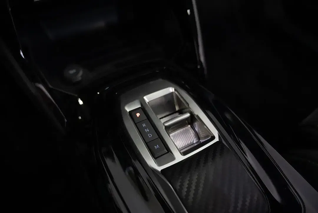 Peugeot 2008 - Thumbnail 10