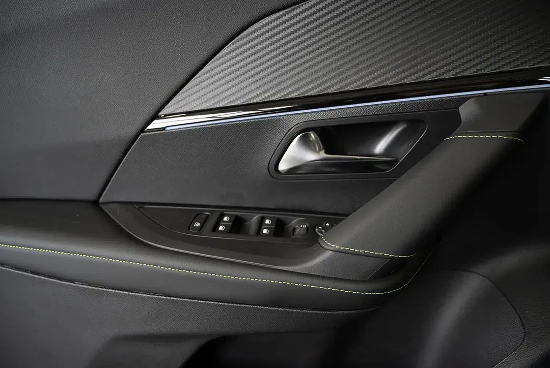 Peugeot 2008 - Thumbnail 12
