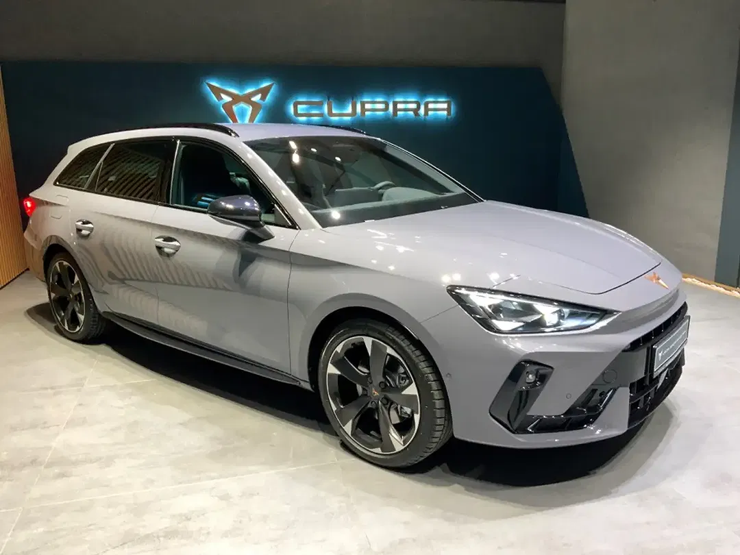 CUPRA Leon - Thumbnail 2