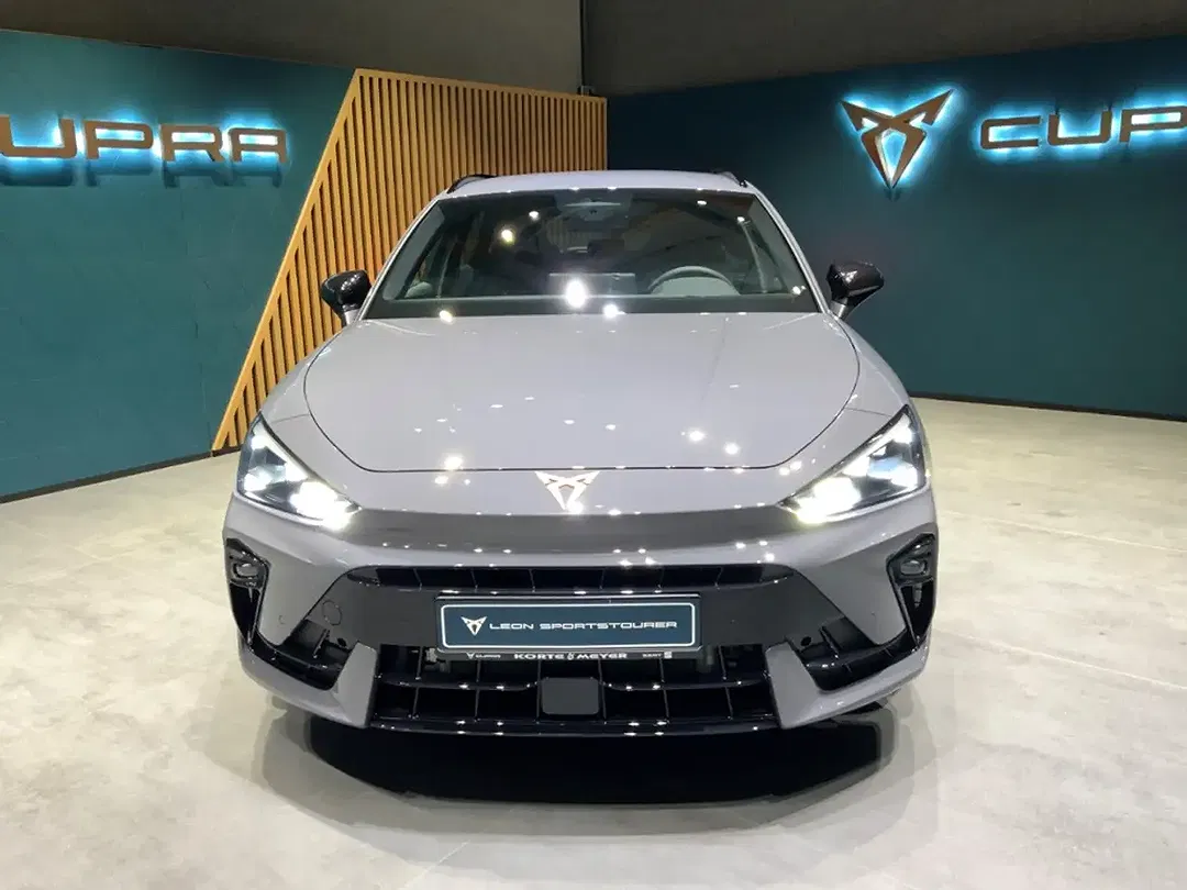 CUPRA Leon - Thumbnail 3