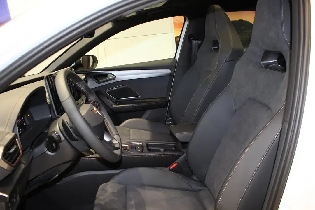 CUPRA Leon - Thumbnail 13