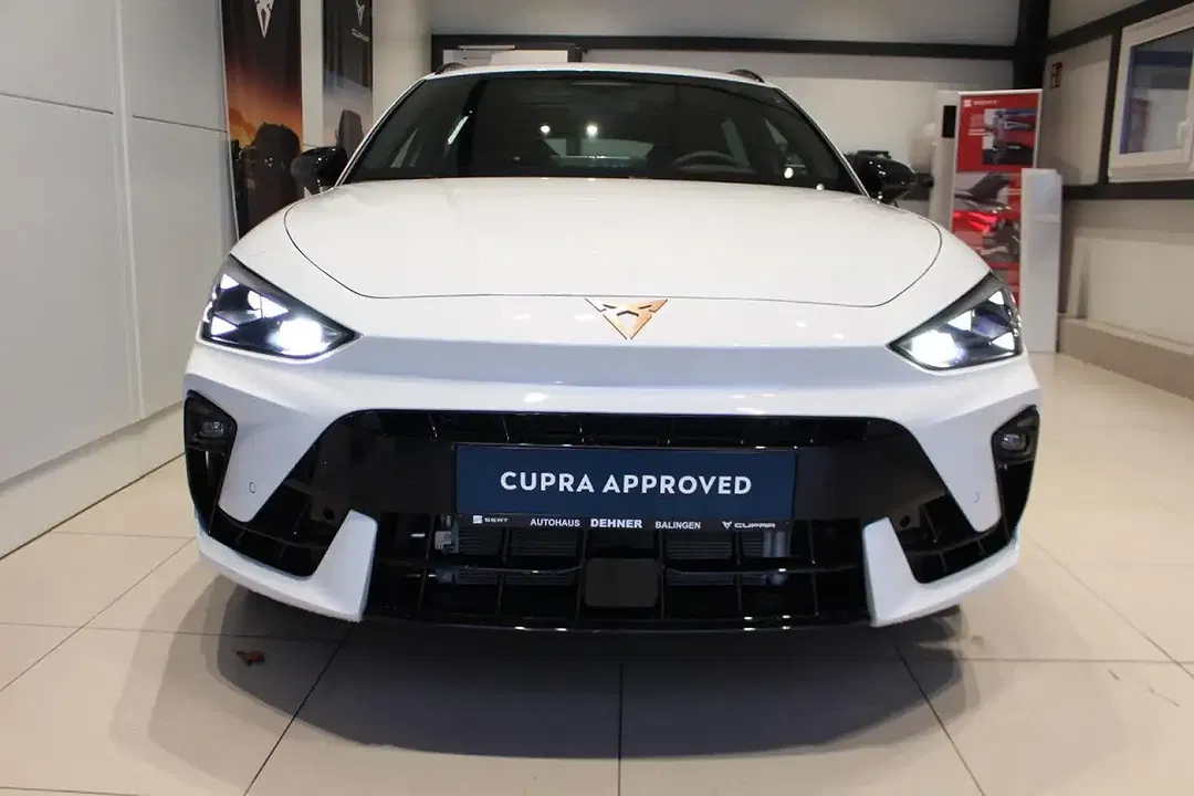 CUPRA Leon - Thumbnail 3