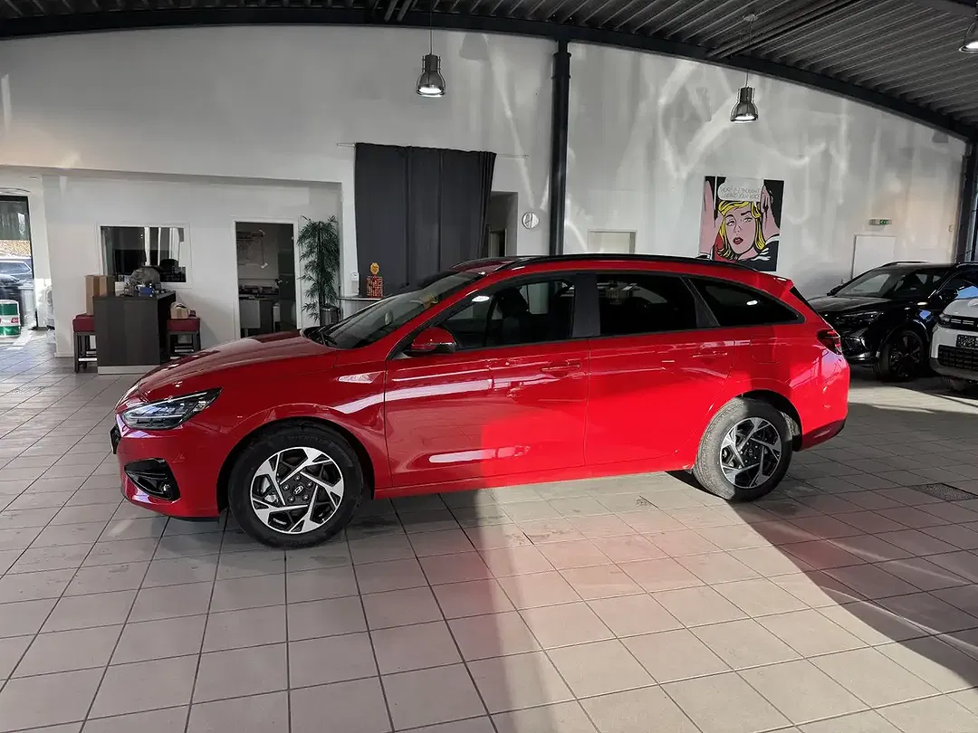 Hyundai i30 - Thumbnail 3