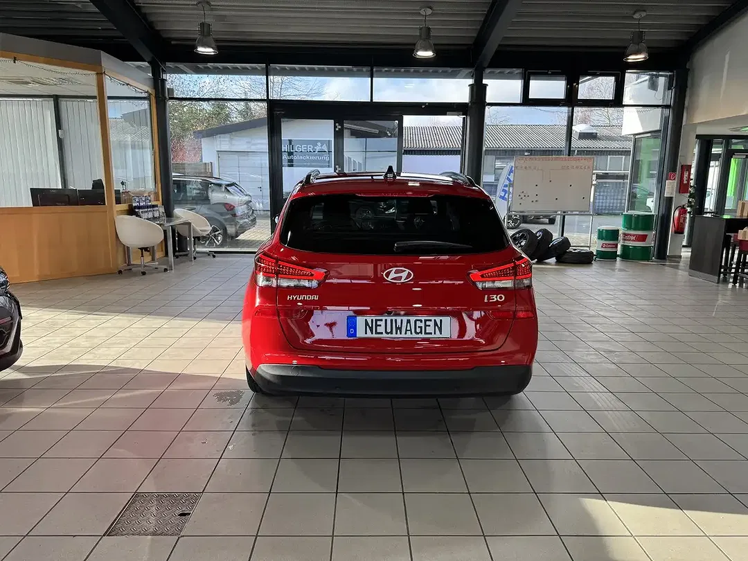 Hyundai i30 - Thumbnail 5
