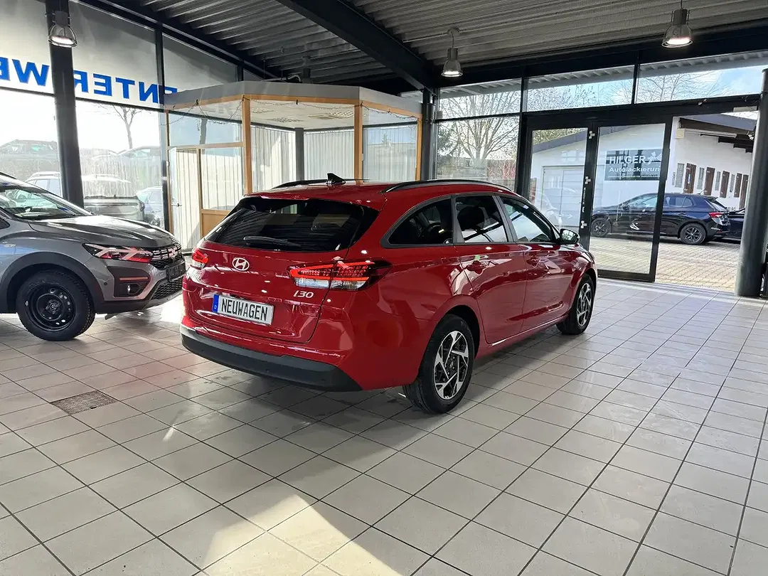 Hyundai i30 - Thumbnail 6