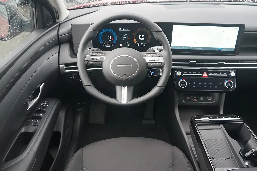 Hyundai TUCSON - Thumbnail 8