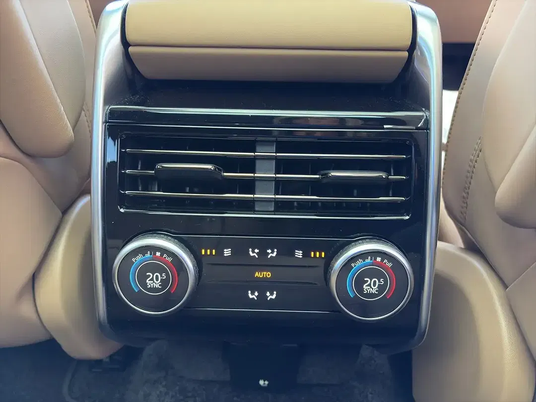 Land Rover Range Rover - Thumbnail 11