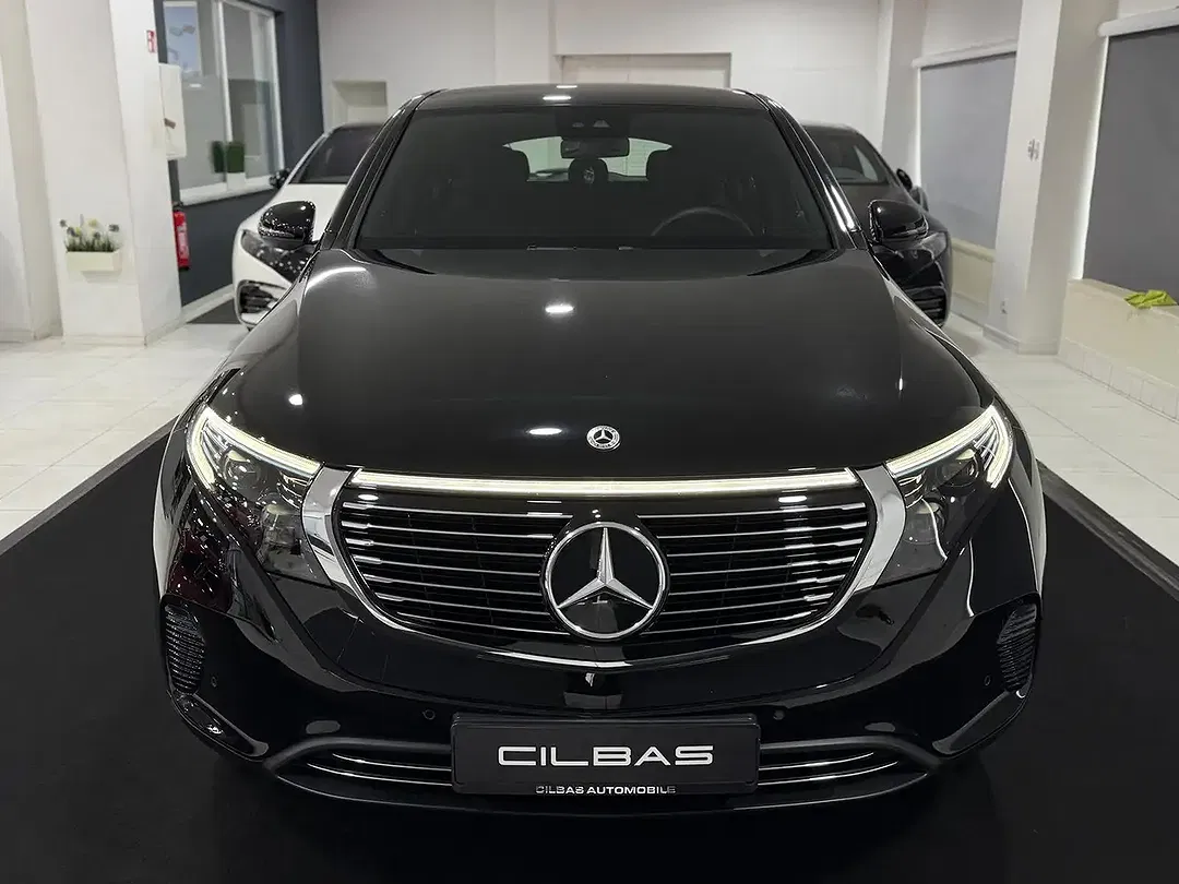 Mercedes-Benz EQC 400 - Thumbnail 3