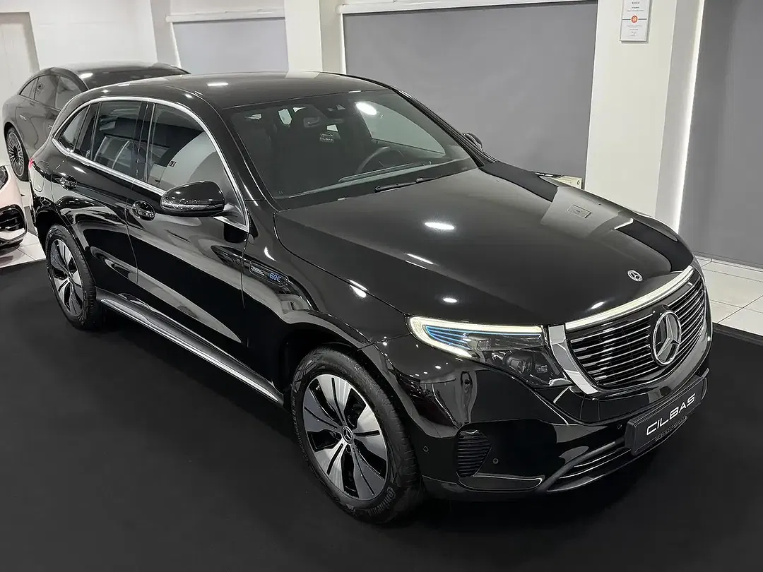 Mercedes-Benz EQC 400 - Thumbnail 4