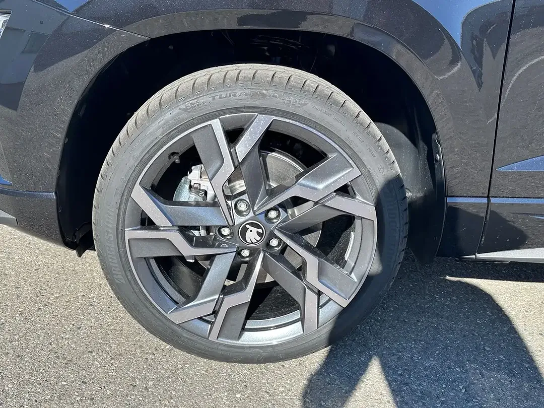 Skoda Karoq - Thumbnail 6
