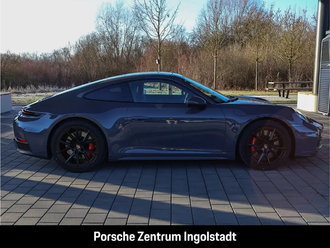 Porsche 992 - Thumbnail 10