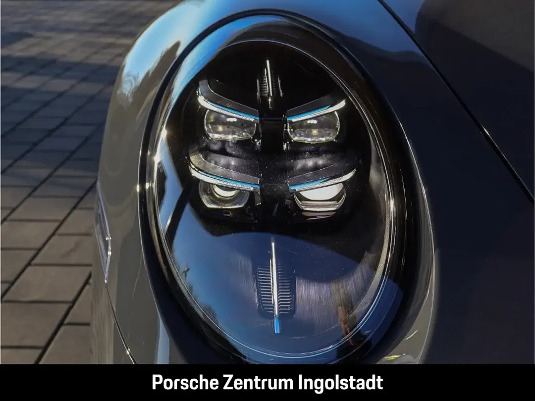 Porsche 992 - Thumbnail 13