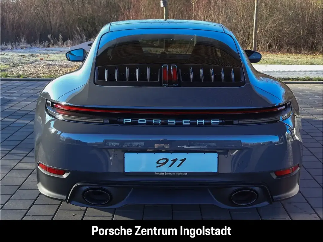 Porsche 992 - Thumbnail 4