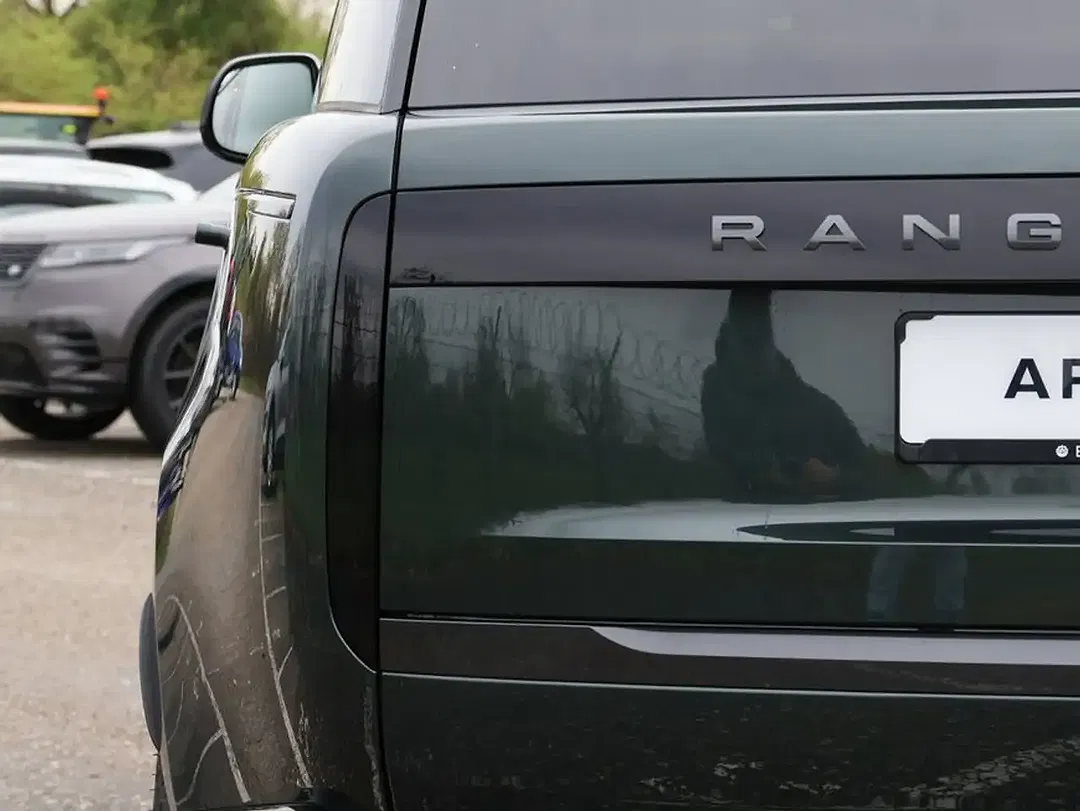 Land Rover Range Rover - Thumbnail 17