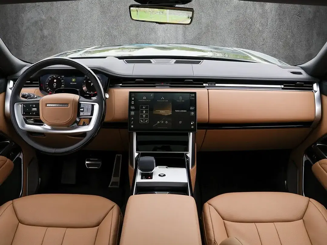 Land Rover Range Rover - Thumbnail 4