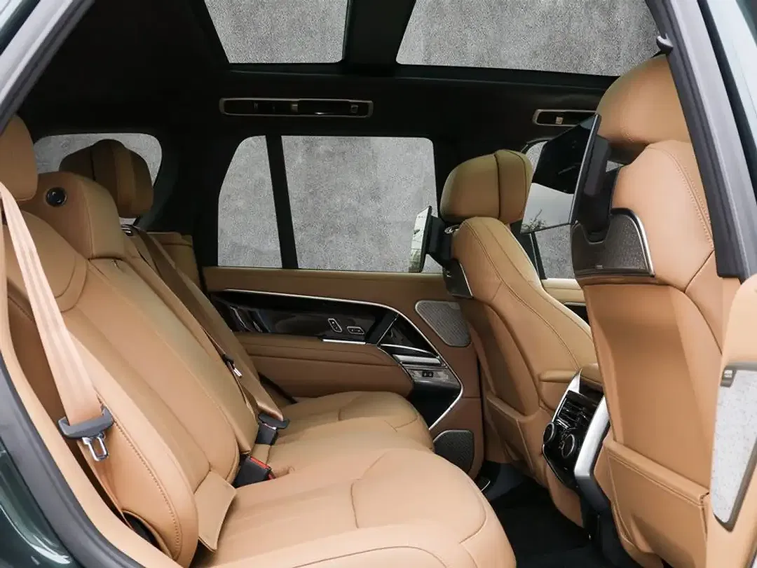 Land Rover Range Rover - Thumbnail 5