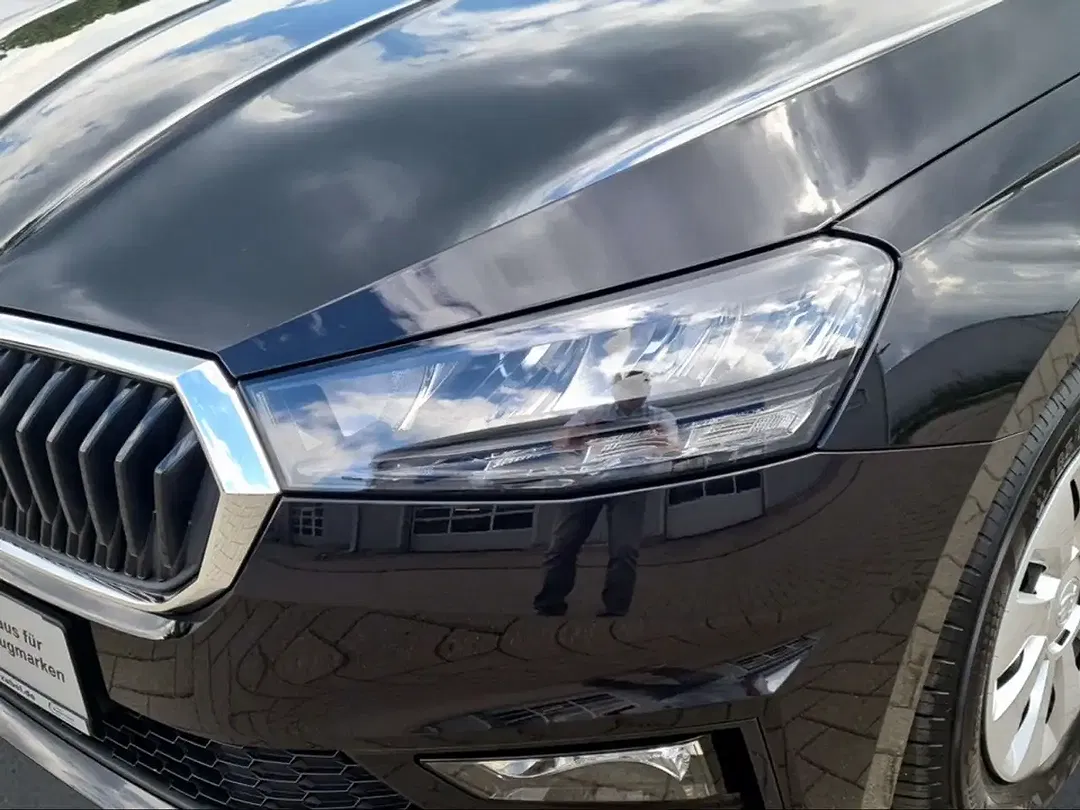 Skoda Fabia - Thumbnail 9