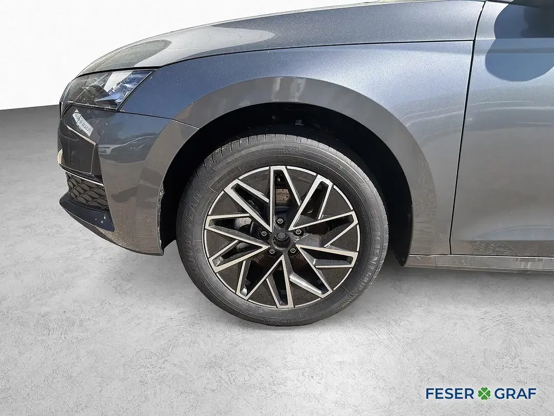 Skoda Octavia - Thumbnail 2