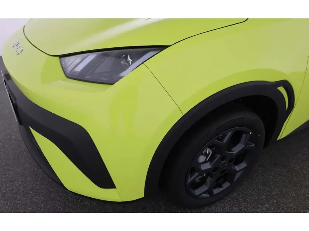 BYD Dolphin - Thumbnail 6