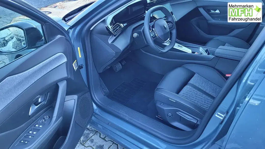 Peugeot 308 - Thumbnail 7
