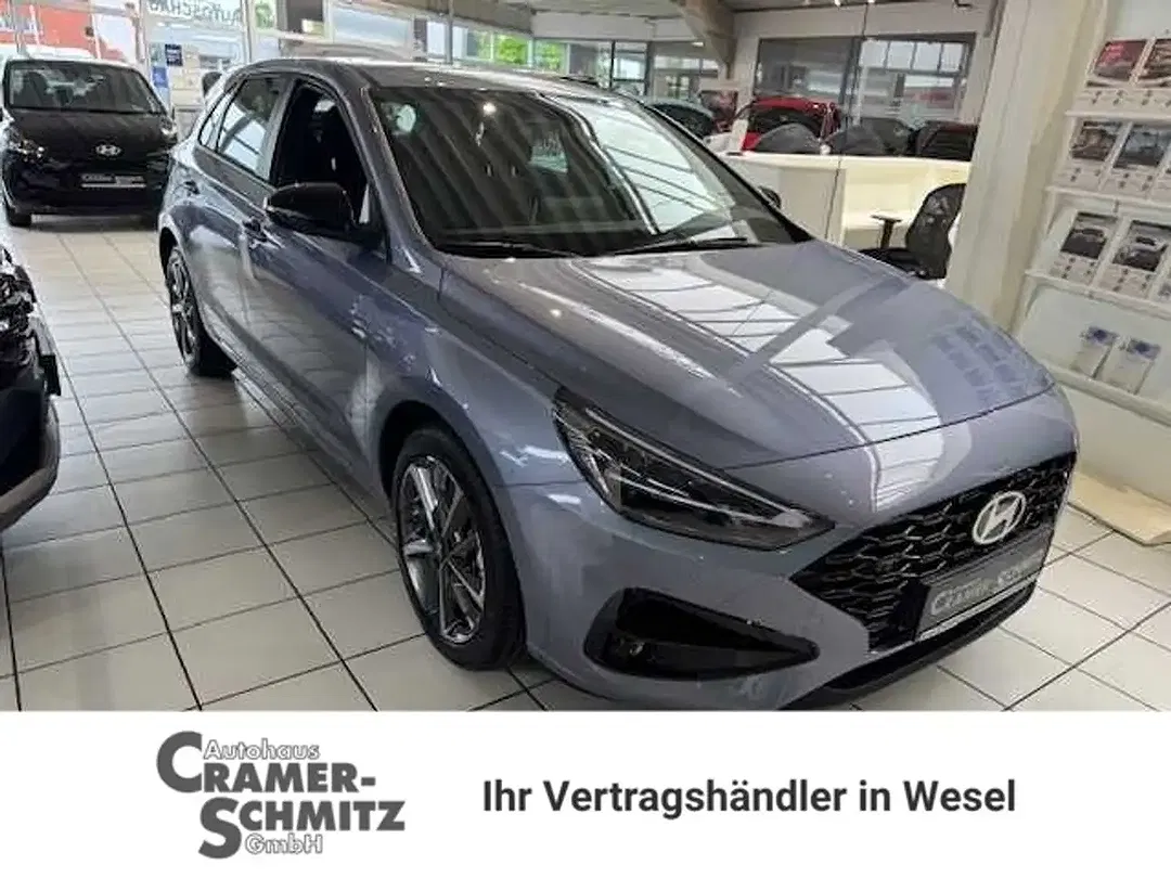 Hyundai i30 - Thumbnail 1