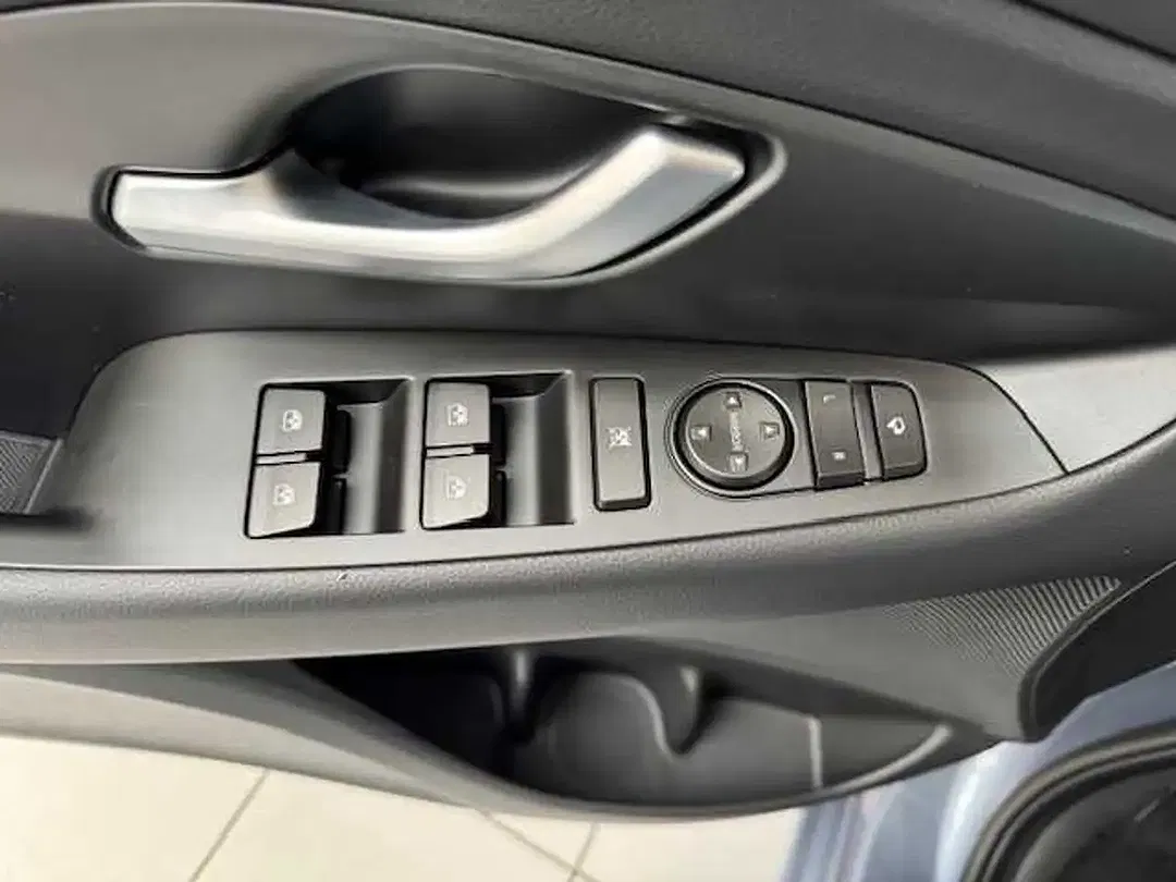 Hyundai i30 - Thumbnail 13
