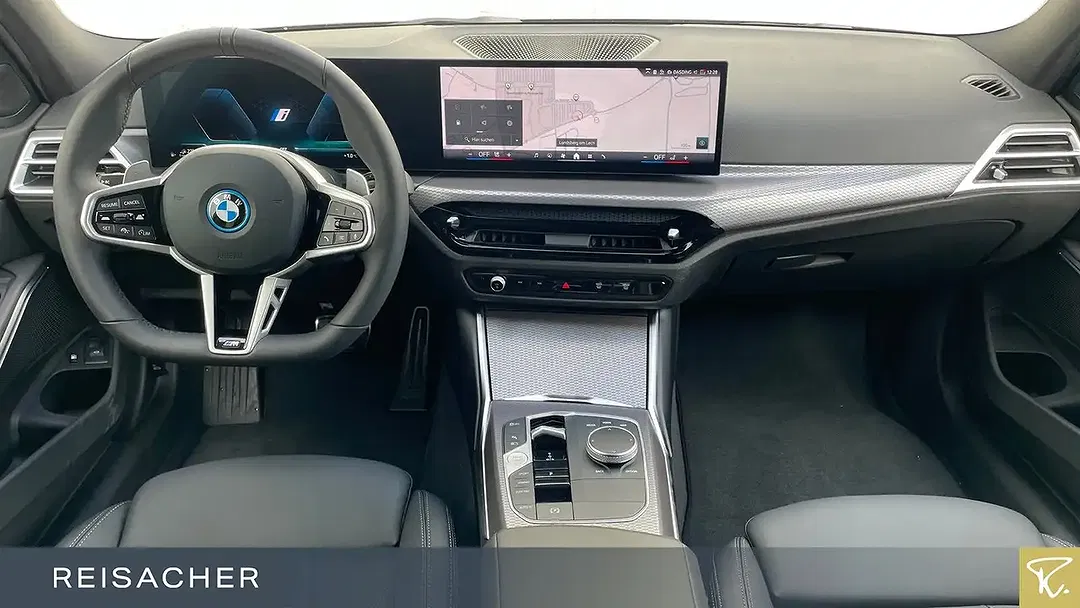 BMW 330 - Thumbnail 6