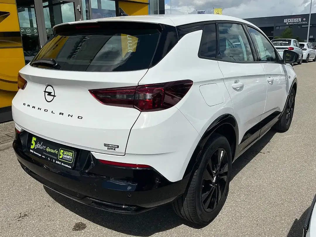 Opel Grandland - Thumbnail 5