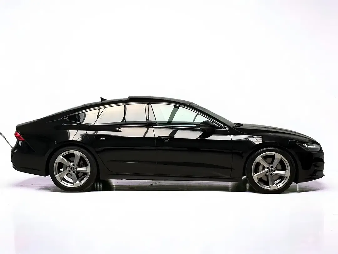 Audi A7 - Thumbnail 9