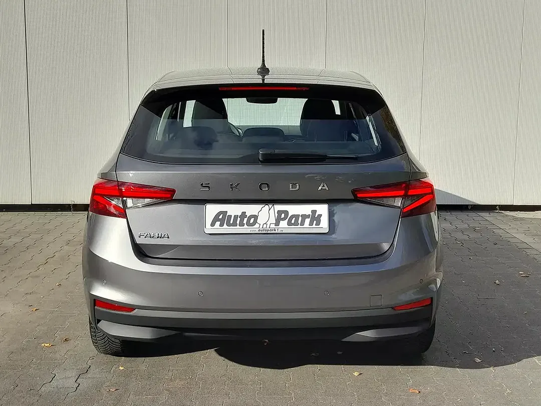 Skoda Fabia - Thumbnail 4