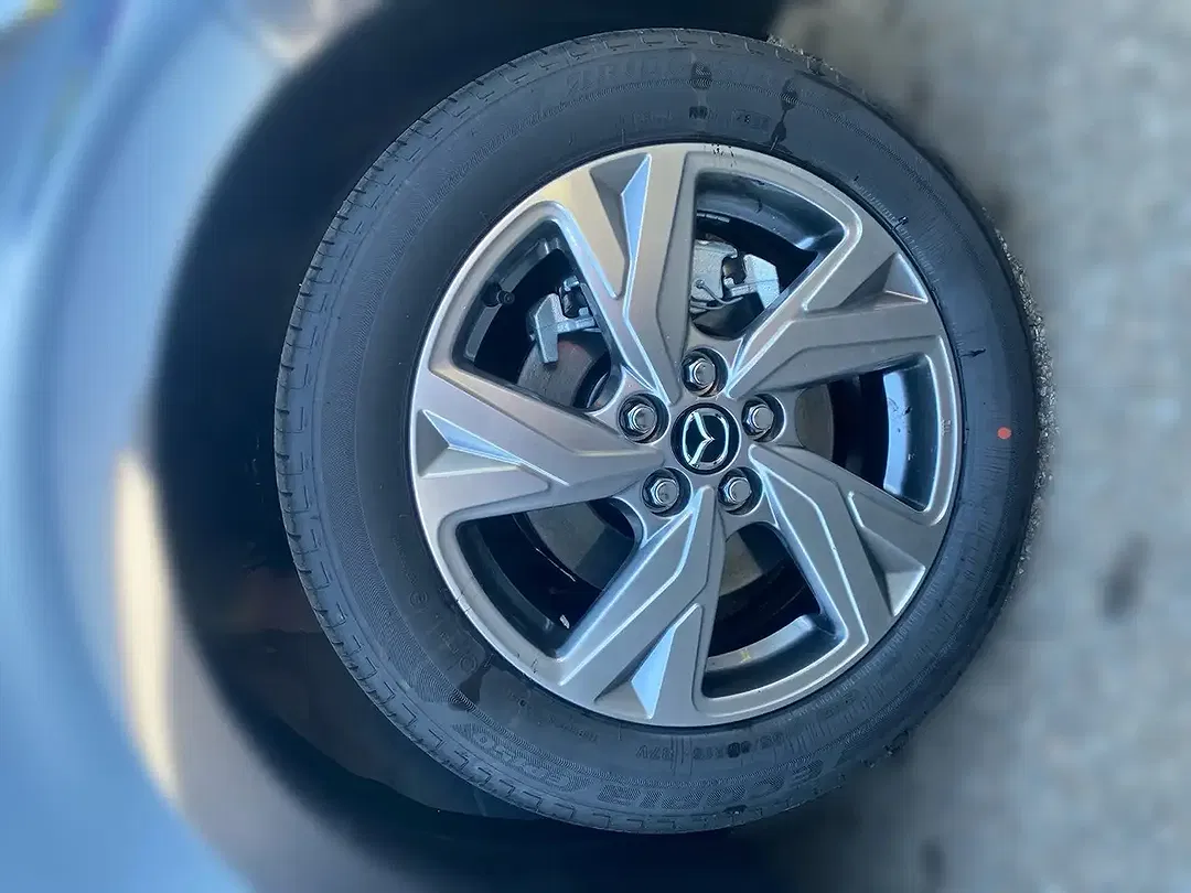 Mazda 2 - Thumbnail 4