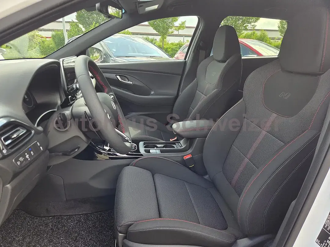 Hyundai i30 - Thumbnail 10
