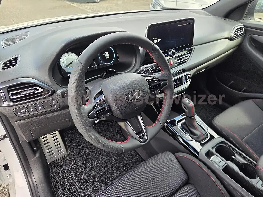 Hyundai i30 - Thumbnail 11