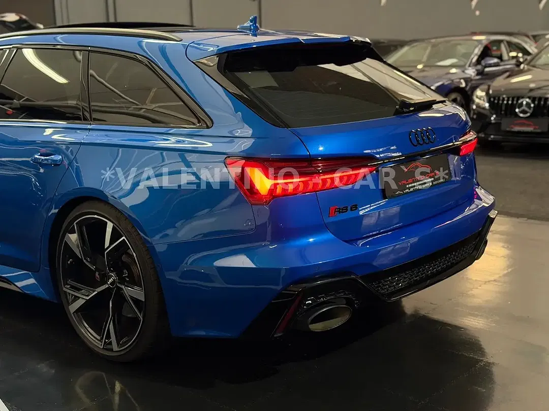 Audi RS6 - Thumbnail 7