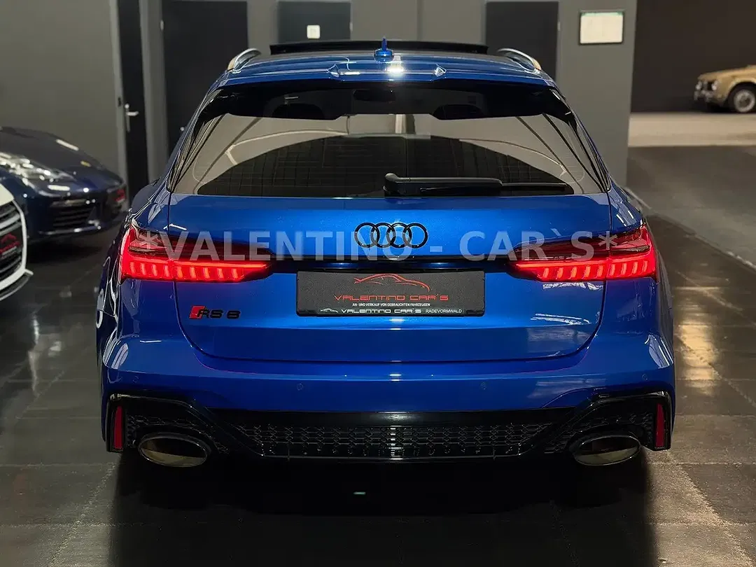 Audi RS6 - Thumbnail 4