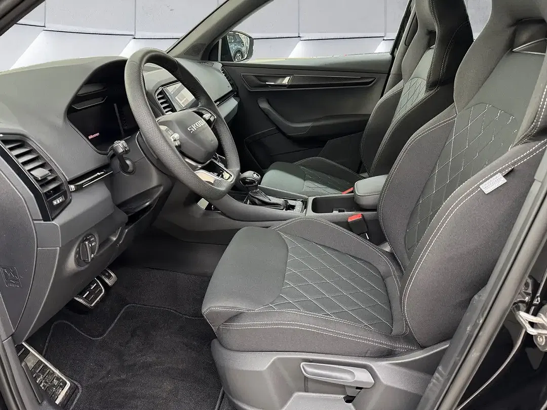 Skoda Karoq - Thumbnail 4