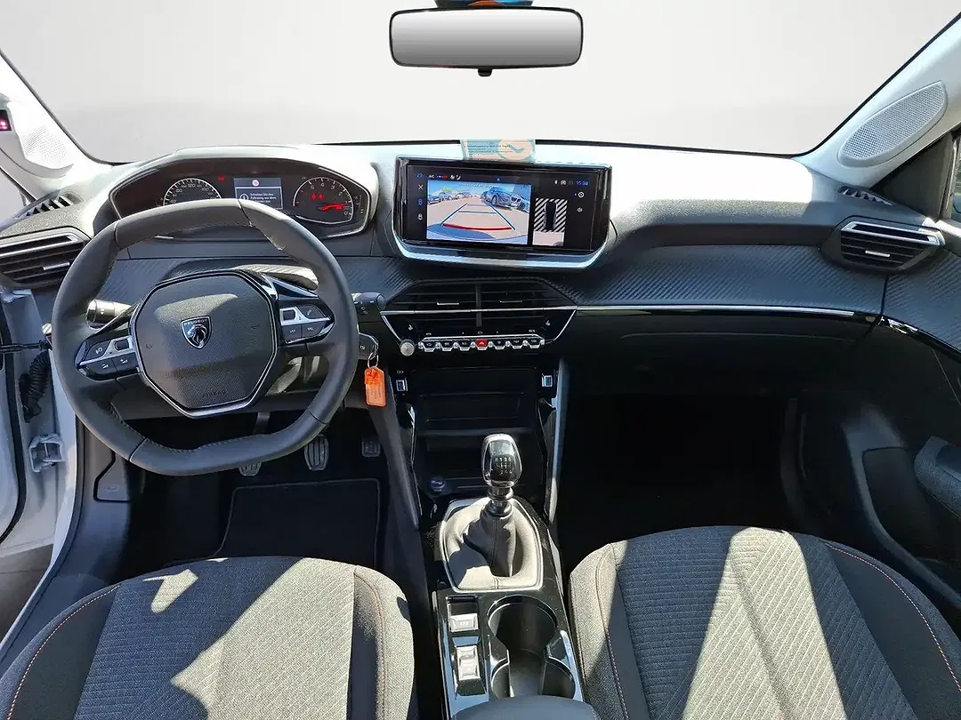 Peugeot 208 - Thumbnail 7