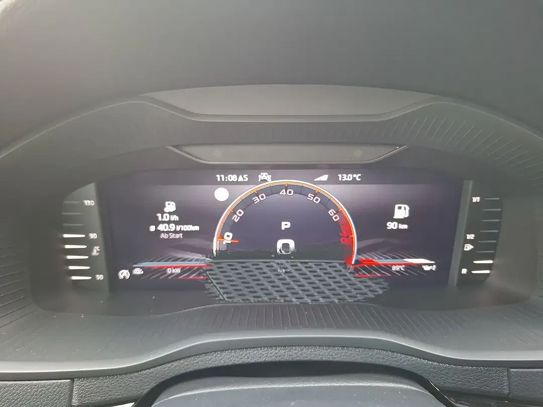 Skoda Karoq - Thumbnail 13
