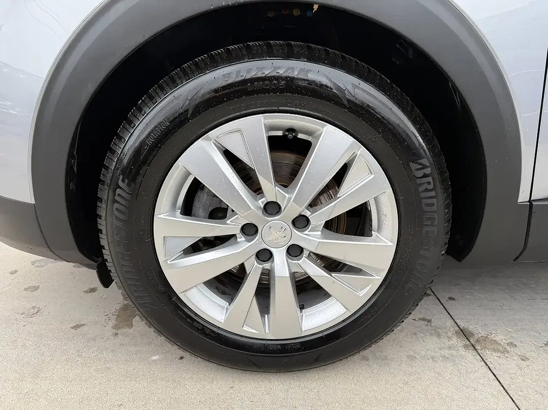 Peugeot 5008 - Thumbnail 10