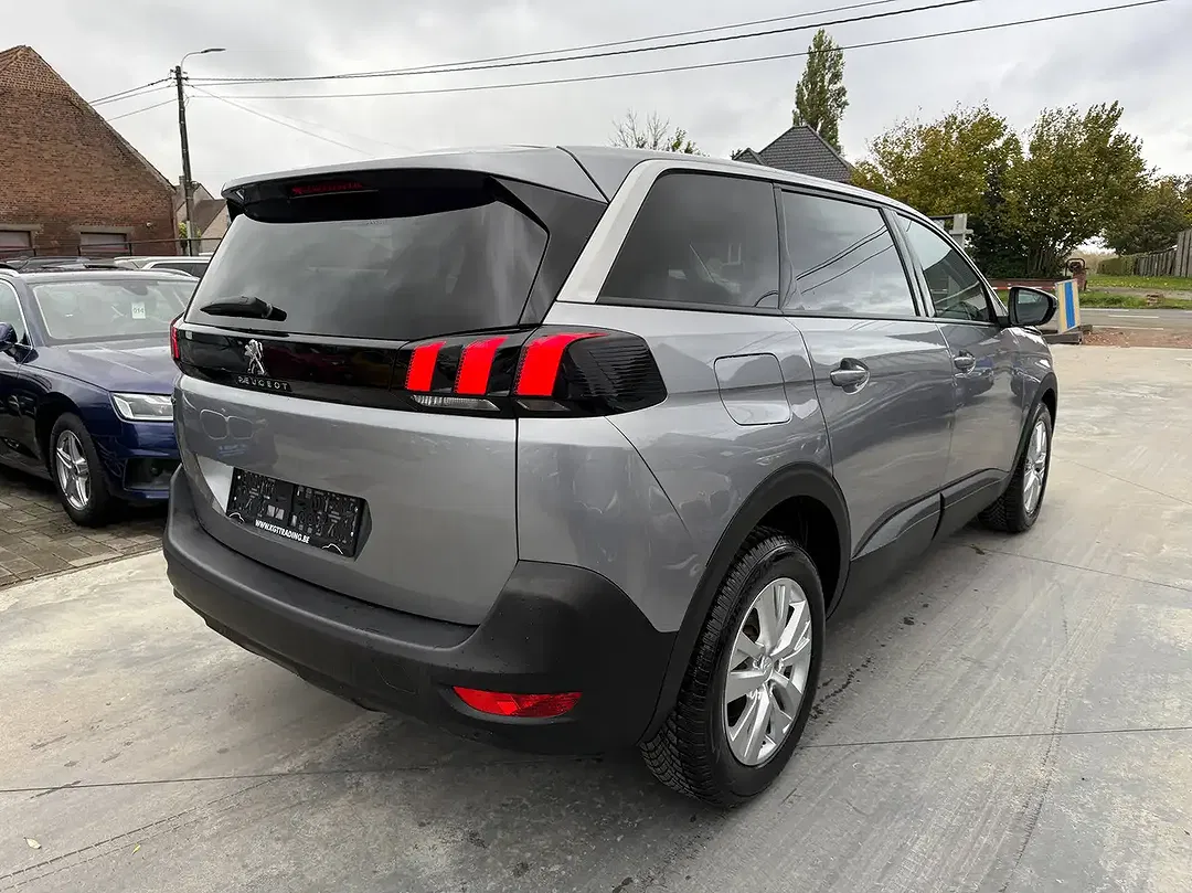 Peugeot 5008 - Thumbnail 5