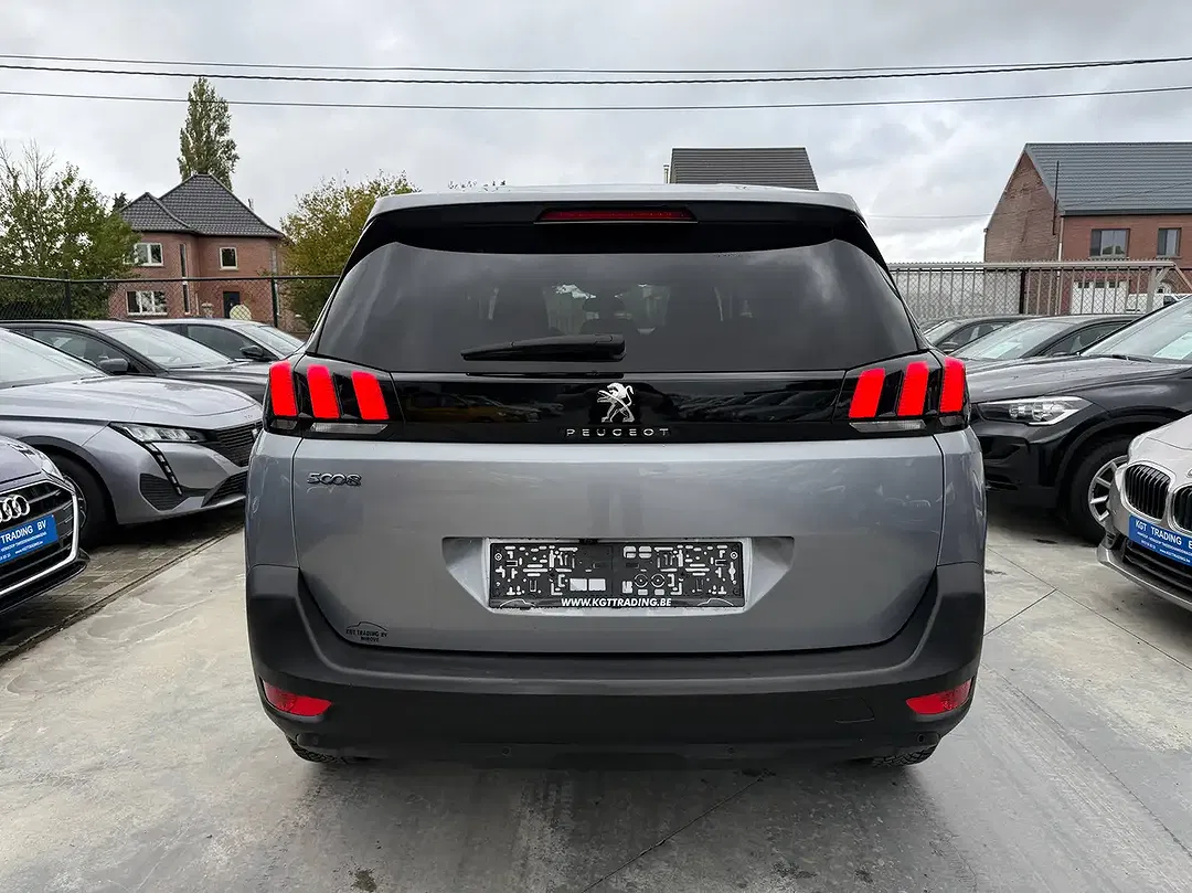 Peugeot 5008 - Thumbnail 6