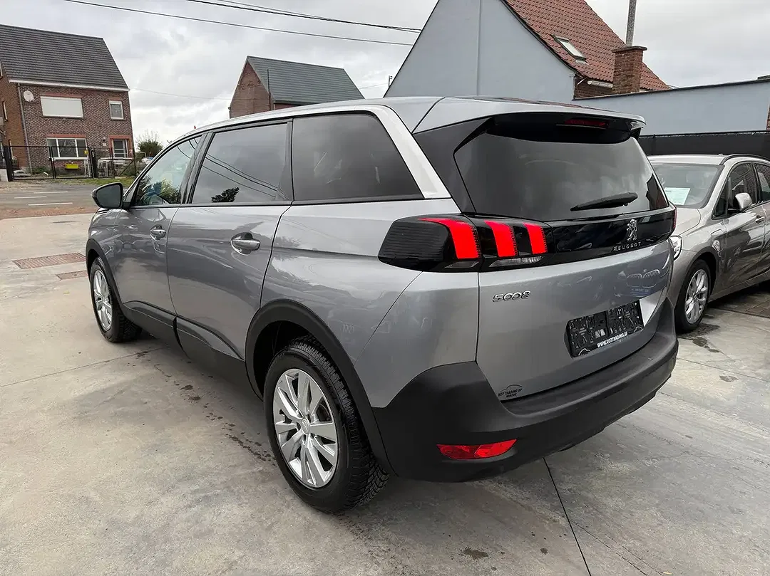 Peugeot 5008 - Thumbnail 7