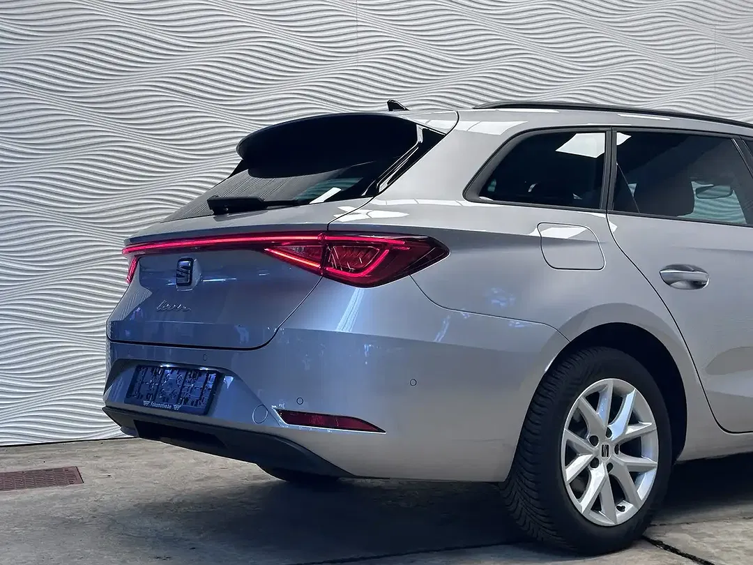 SEAT Leon - Thumbnail 8