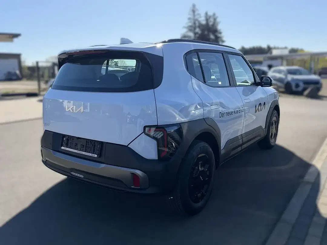 Kia EV2 - Thumbnail 5
