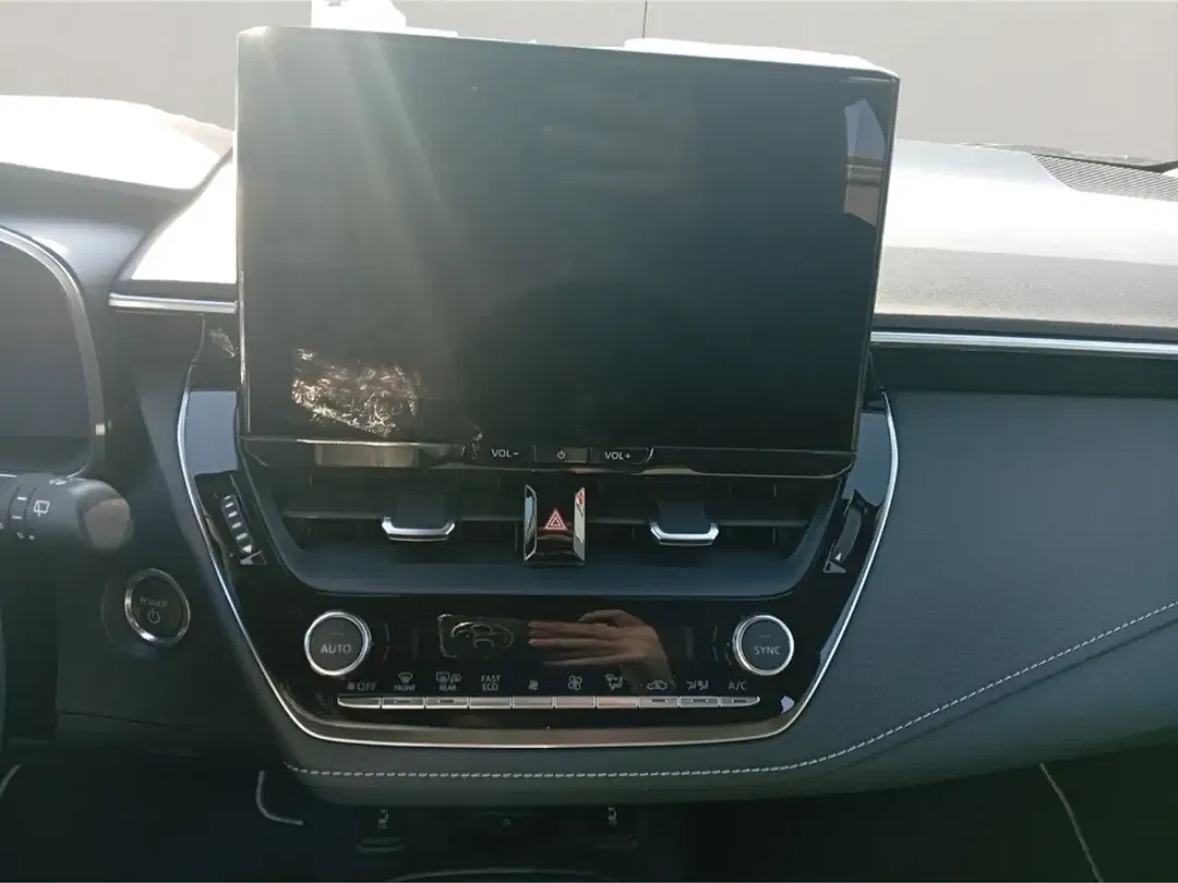 Toyota Corolla - Thumbnail 15