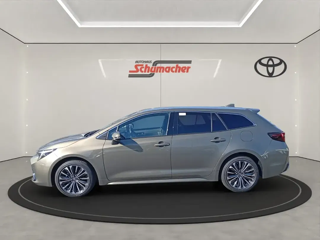 Toyota Corolla - Thumbnail 2