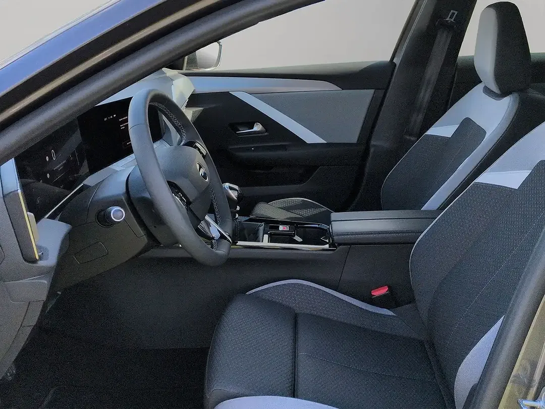 Opel Astra - Thumbnail 5